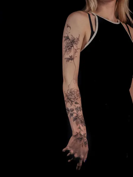 Flower, Lettering