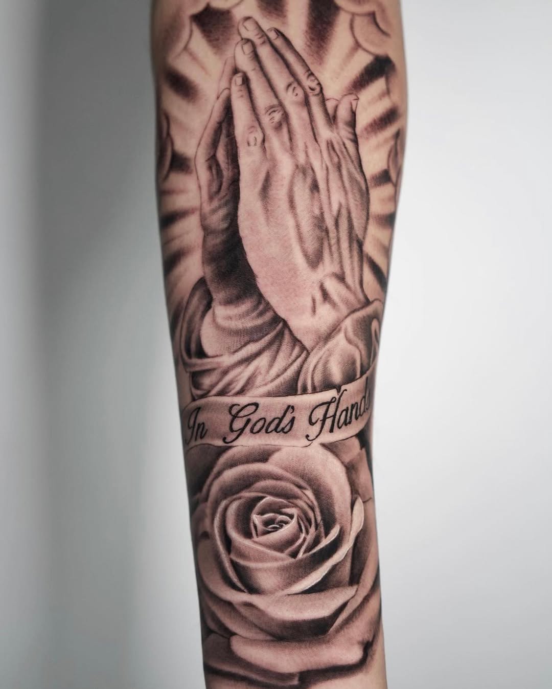 Full Circle Tattoo