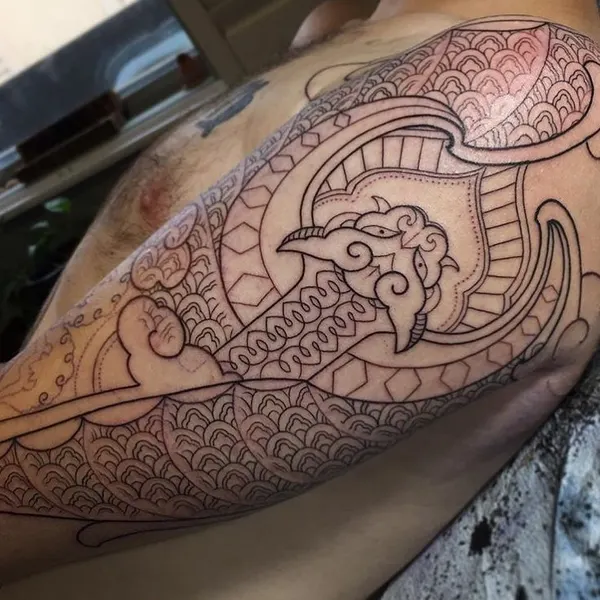 Full Circle Tattoo