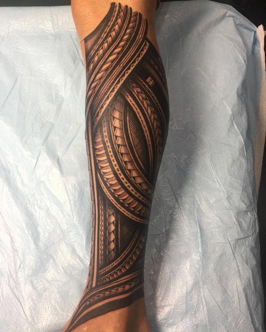 Ink and Dagger Tattoo
