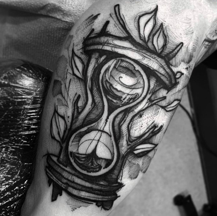 Ink and Dagger Tattoo