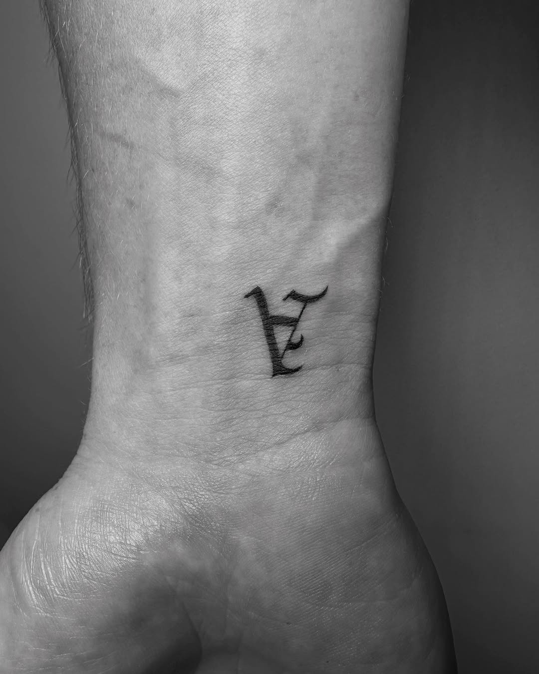 Lettering