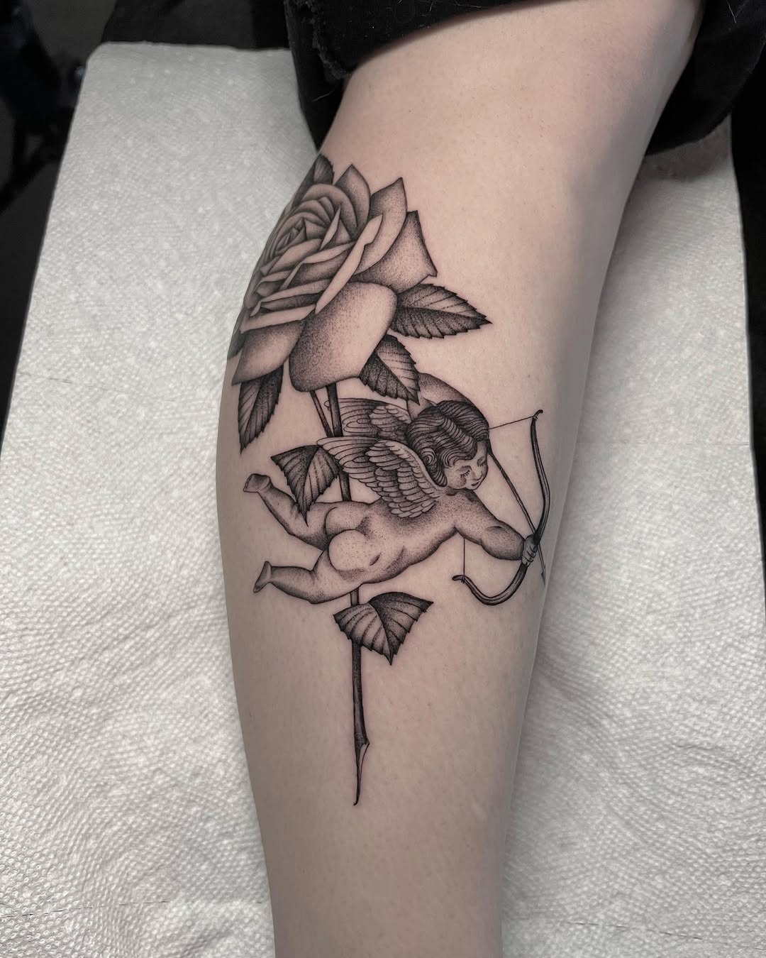 Full Circle Tattoo