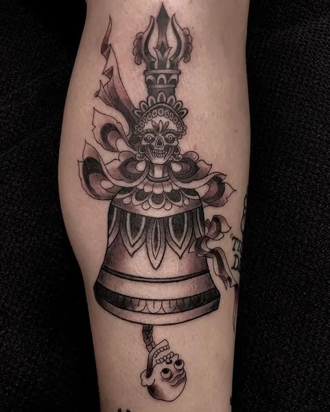Full Circle Tattoo