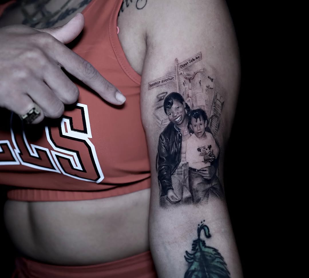 tattooist_bk