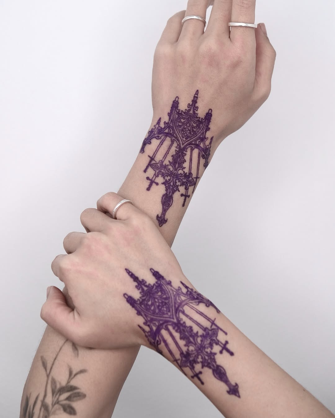 40.tatt
