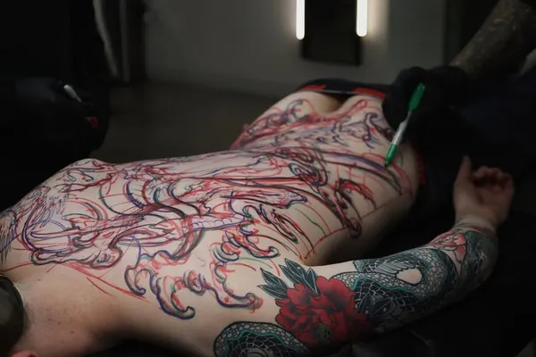 Full Circle Tattoo