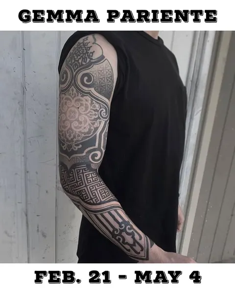 Full Circle Tattoo