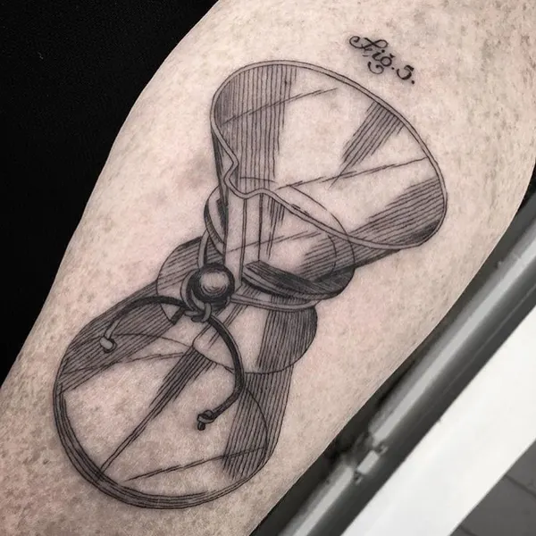 Full Circle Tattoo