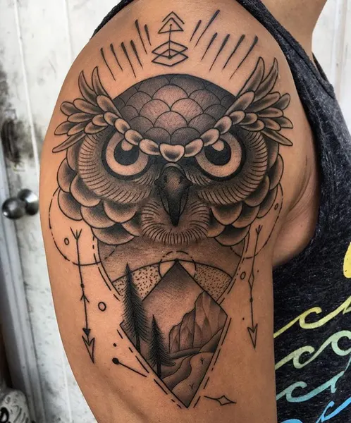 Full Circle Tattoo