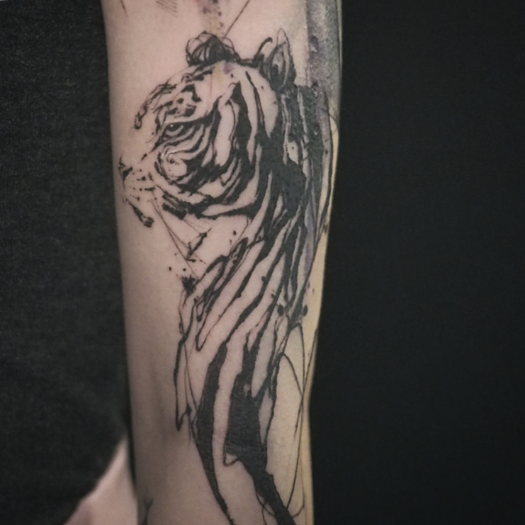 tattooer_nadi