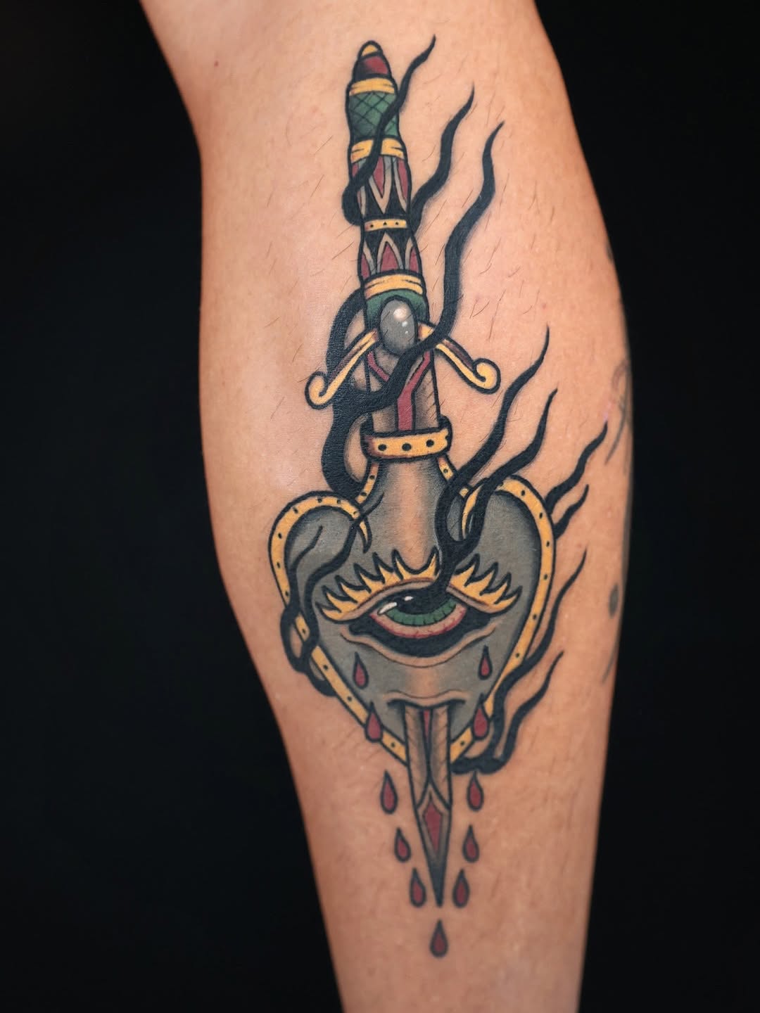 Full Circle Tattoo