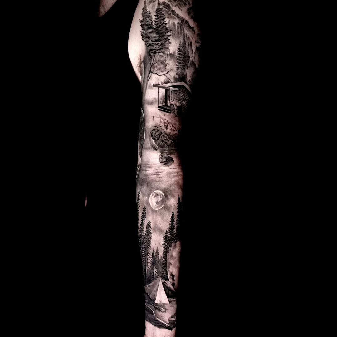 Ink and Dagger Tattoo