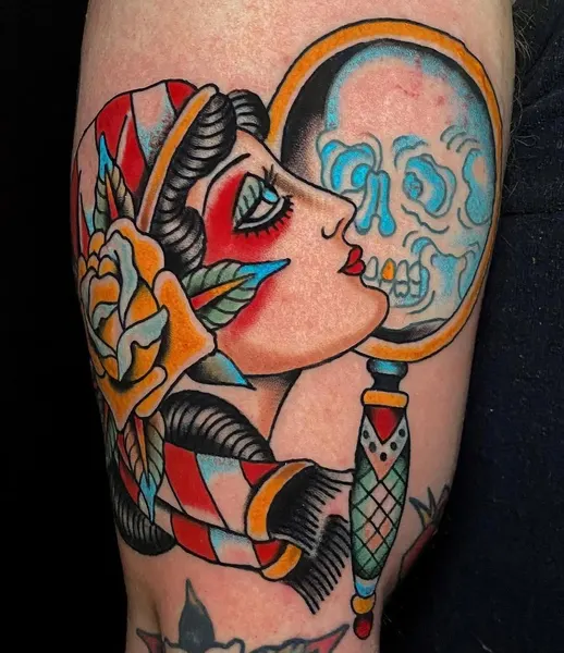 Full Circle Tattoo