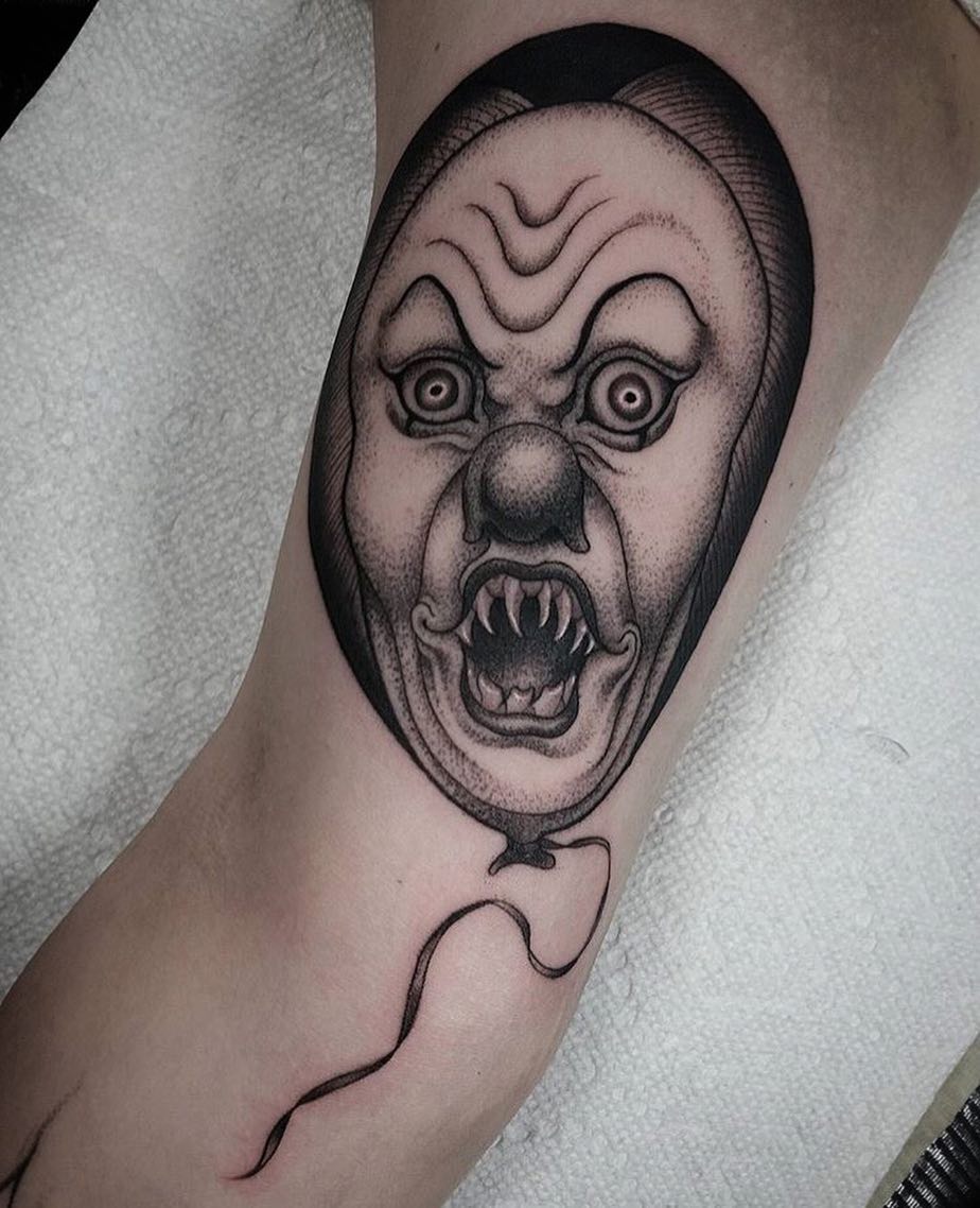 Full Circle Tattoo