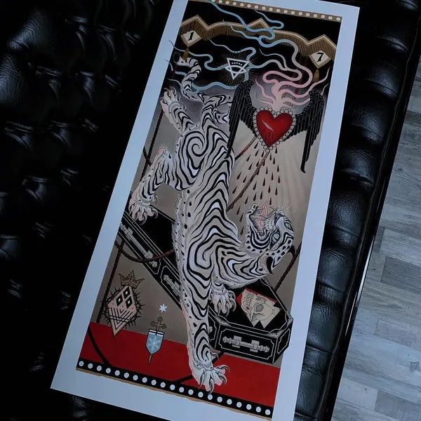 black_casket