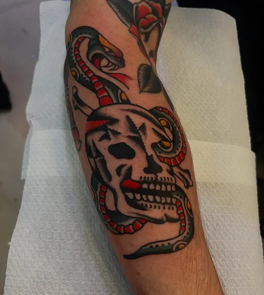 chrisfernandeztattooing