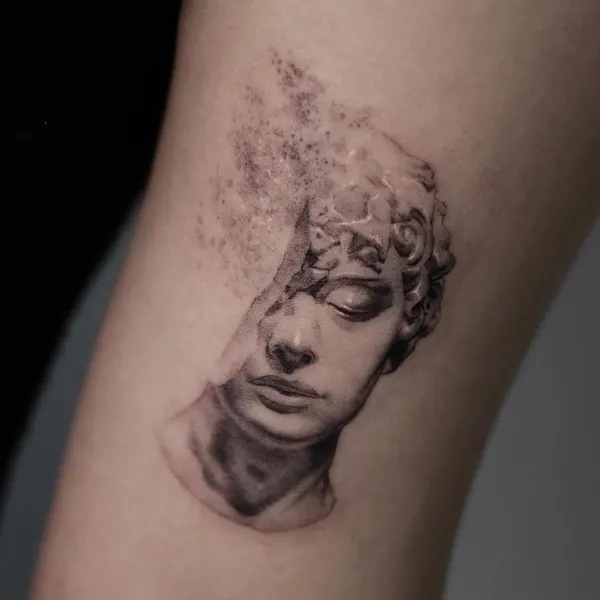 40.tatt