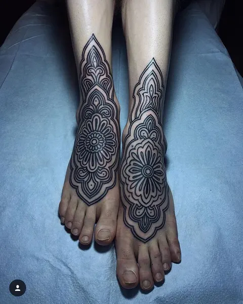 Ink and Dagger Tattoo