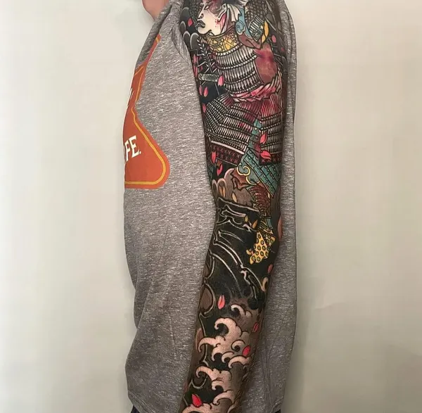 Full Circle Tattoo