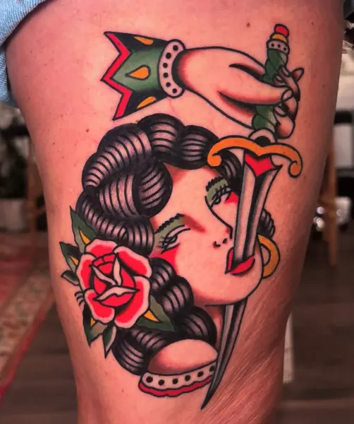 Full Circle Tattoo