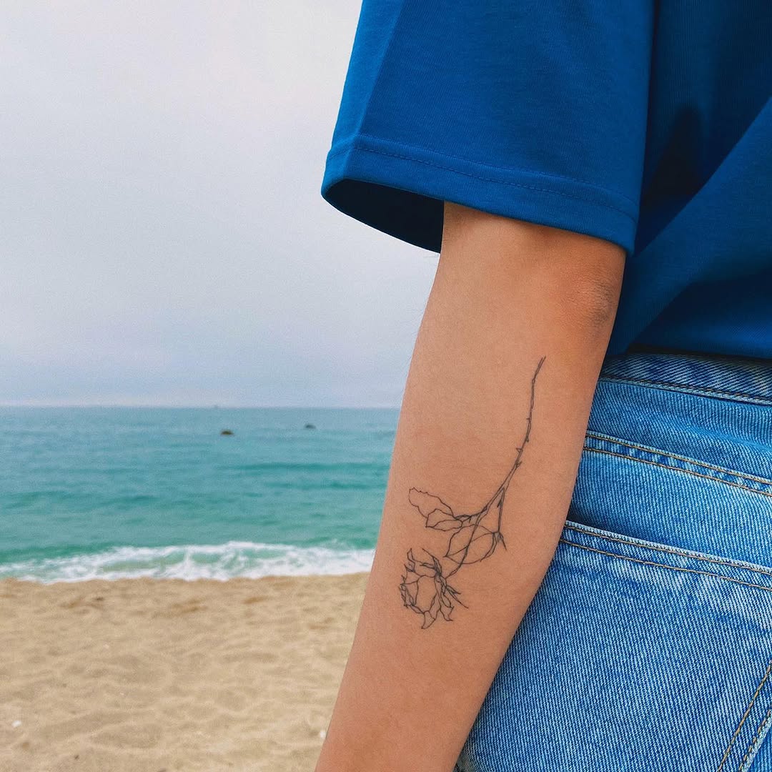 Flower, Lettering