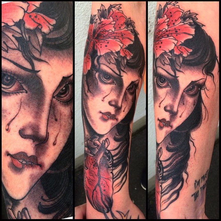 Full Circle Tattoo