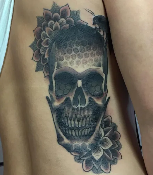 Full Circle Tattoo