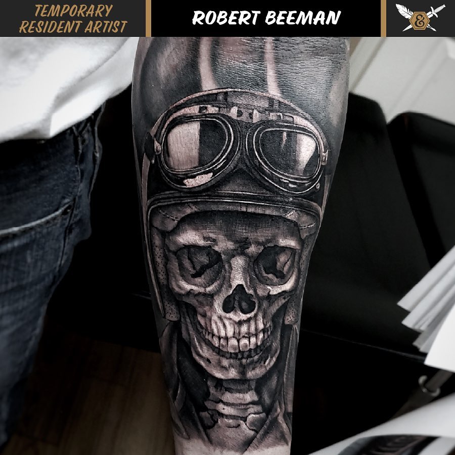 Ink and Dagger Tattoo