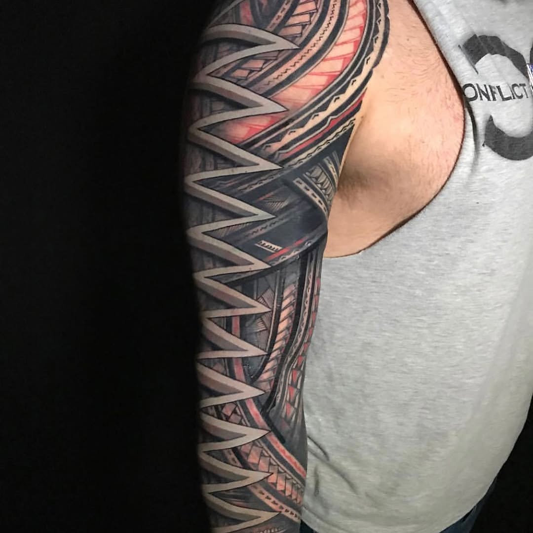Ink and Dagger Tattoo
