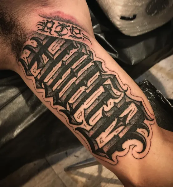 Lettering