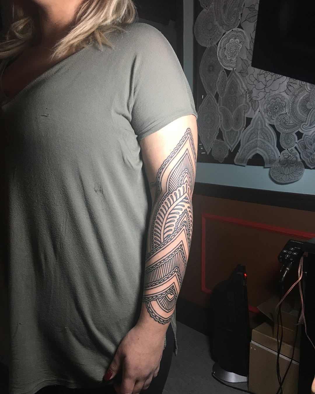 Ink and Dagger Tattoo