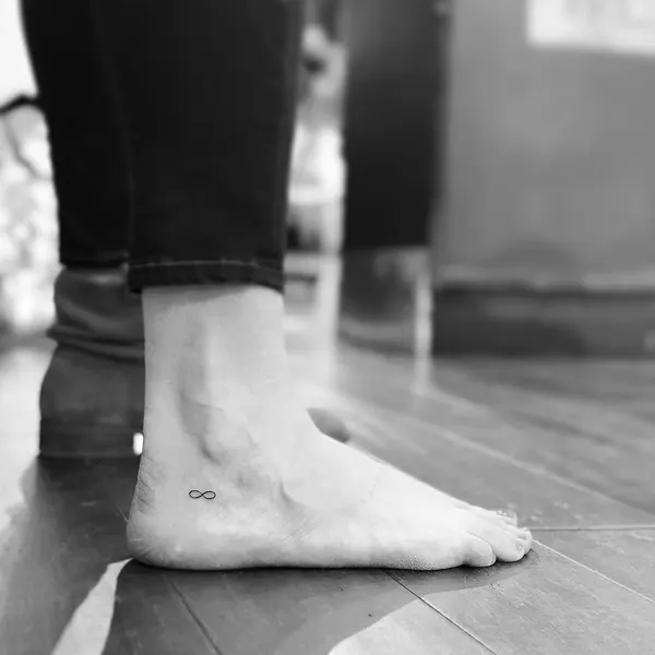 Circa Tattoo