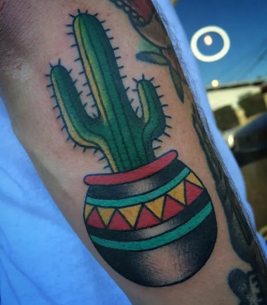Full Circle Tattoo