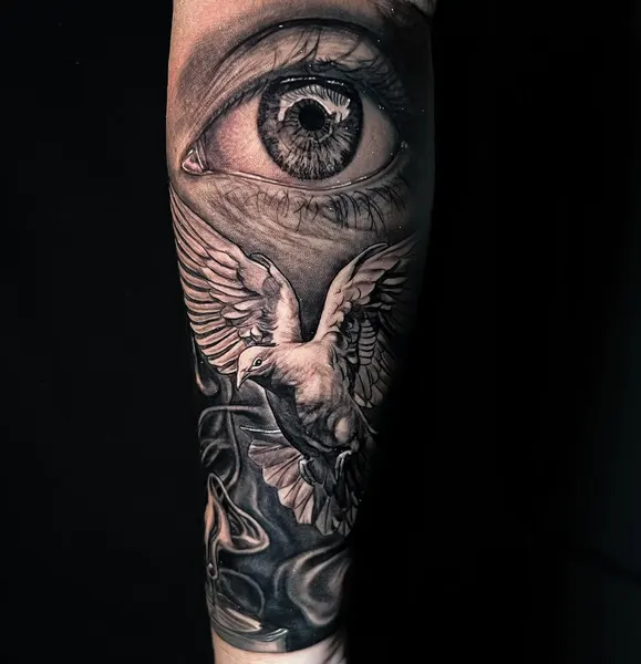 Javier Eastman