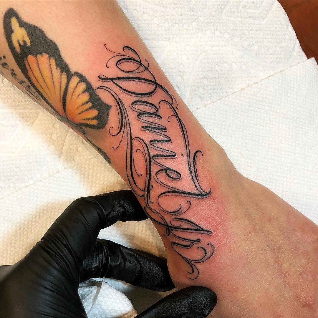 Lettering