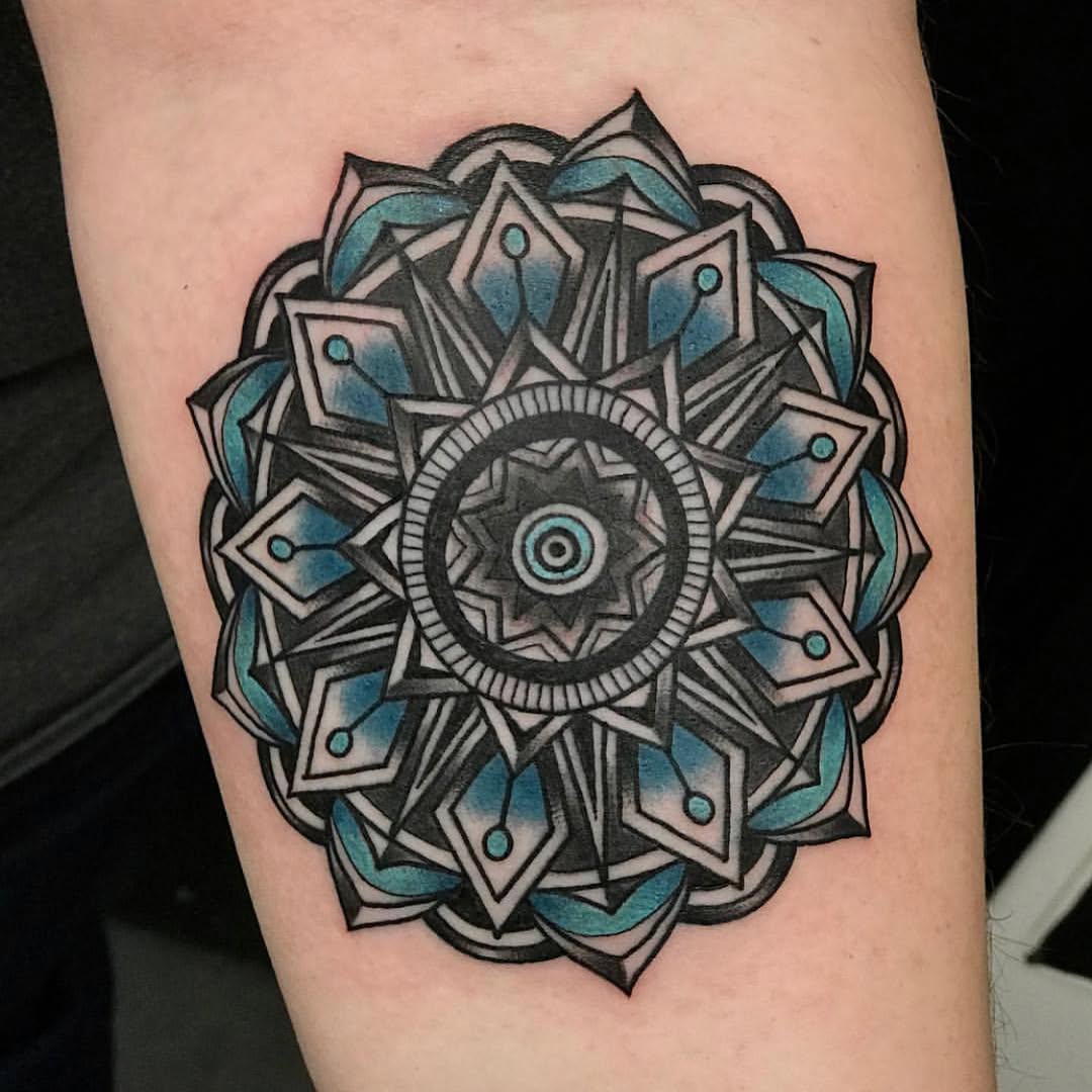 Ink and Dagger Tattoo