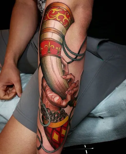 Full Circle Tattoo