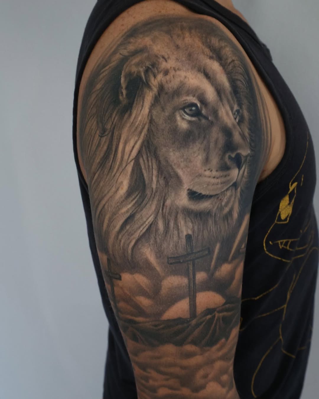 Full Circle Tattoo