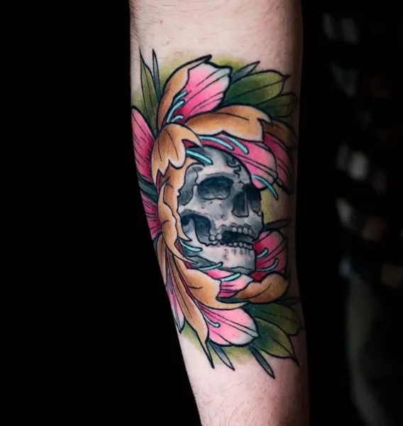 Ink and Dagger Tattoo
