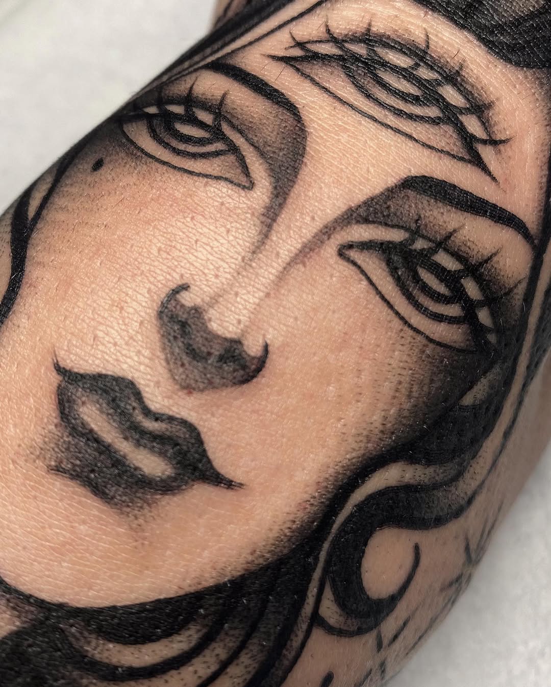 amber.elise.tattoos