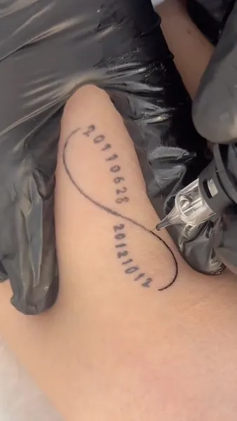 tattooist_arar