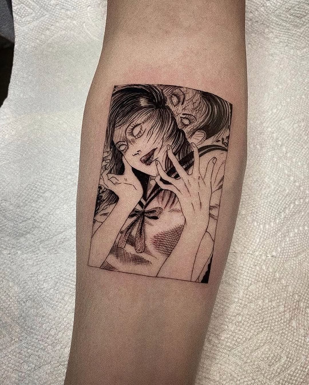 Full Circle Tattoo