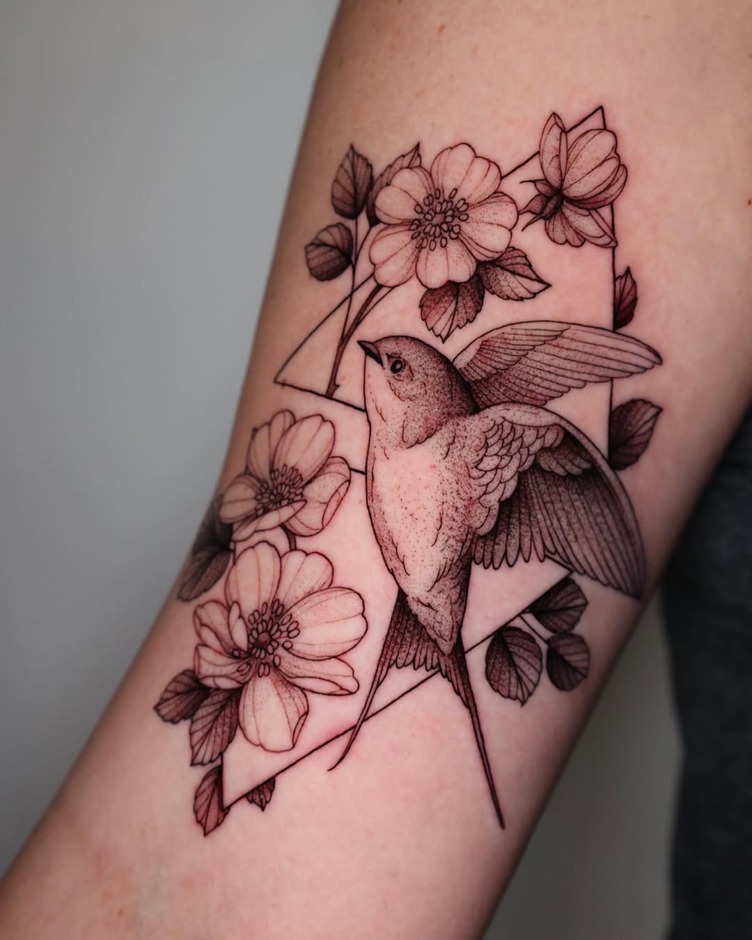 Full Circle Tattoo