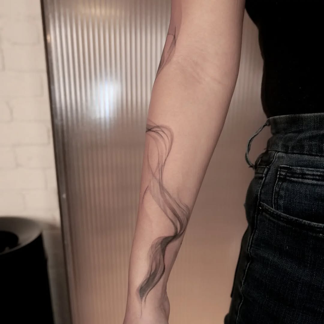 Flower, Lettering