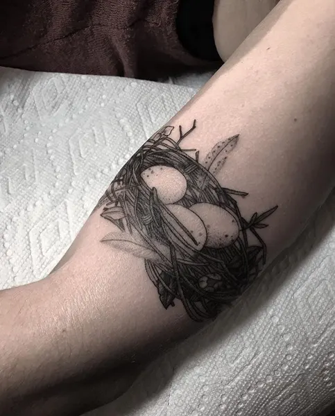 Full Circle Tattoo