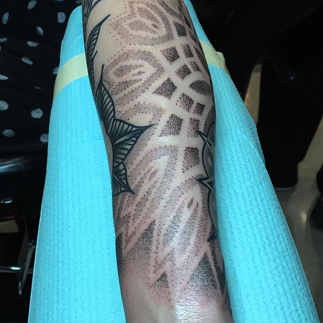 Ink and Dagger Tattoo