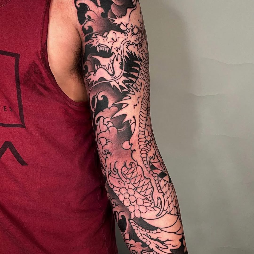 Full Circle Tattoo