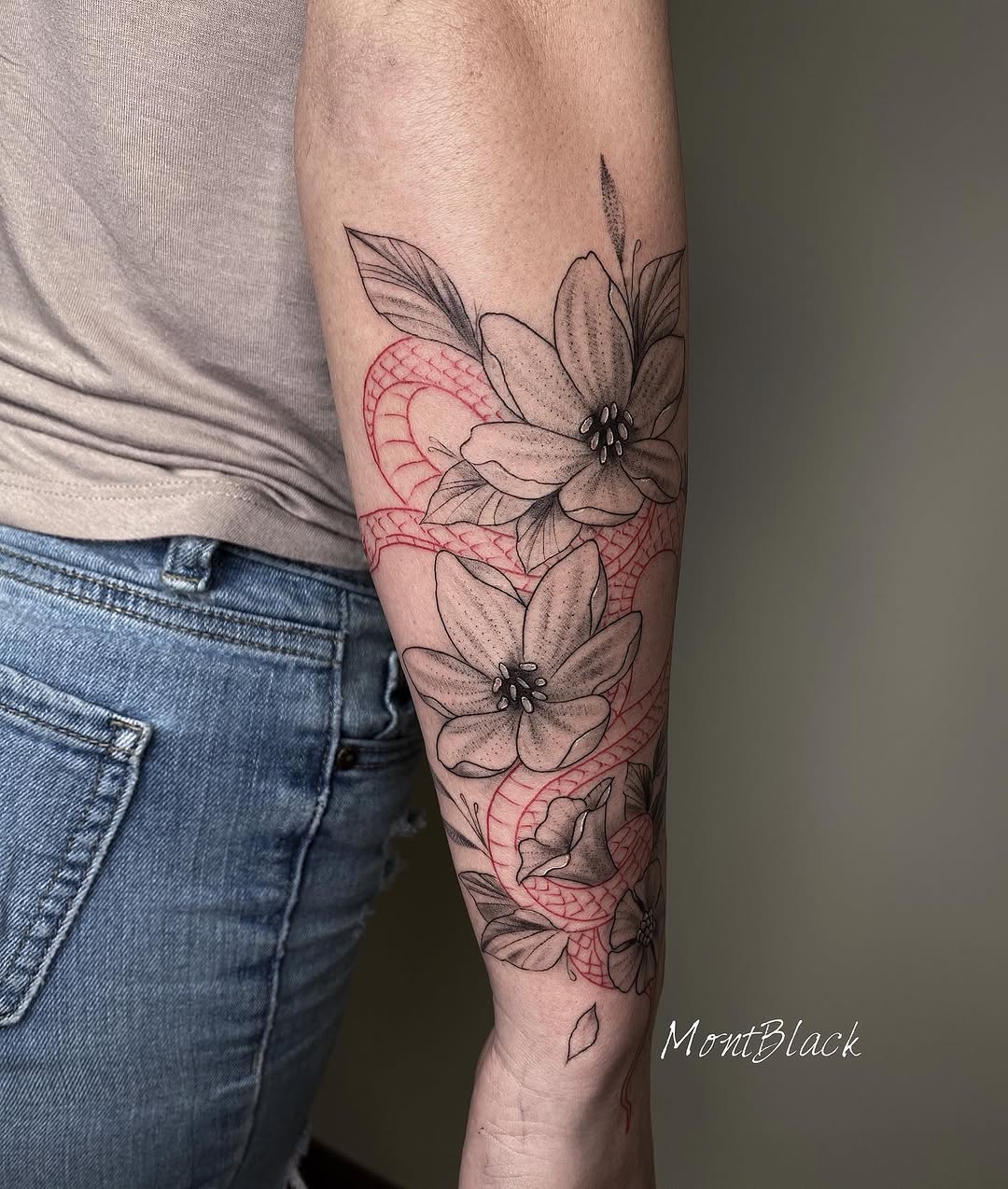 Flower, Dragon