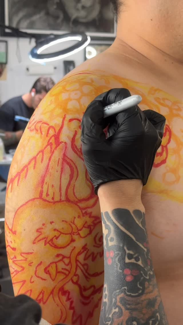 Full Circle Tattoo